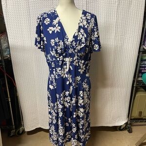 Women Chap Floral Surplice Empire Dress. Navy/White XL